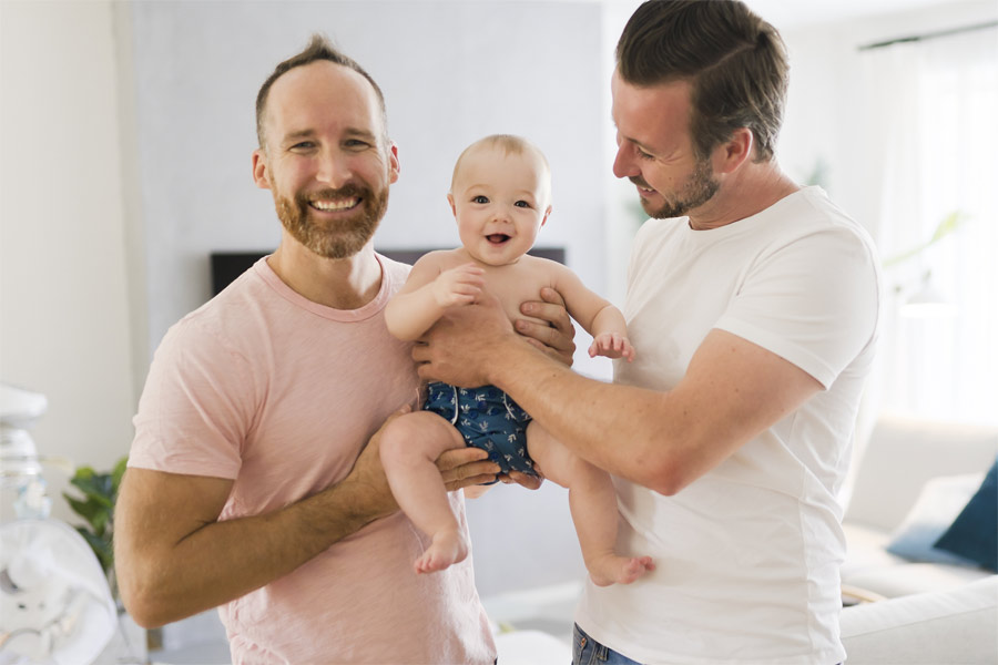 surrogate-couple